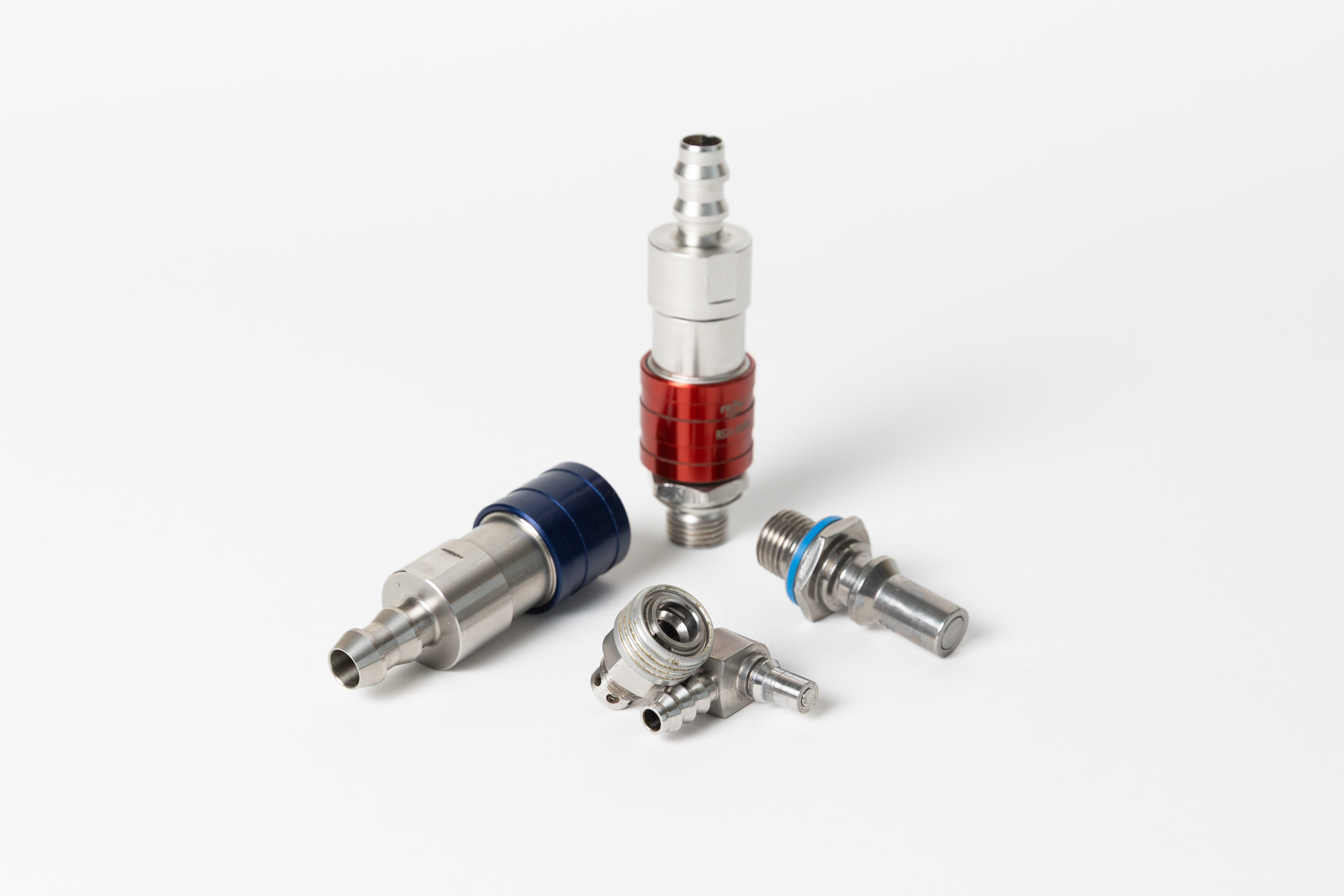 Quick Couplr UQD and QDC couplings